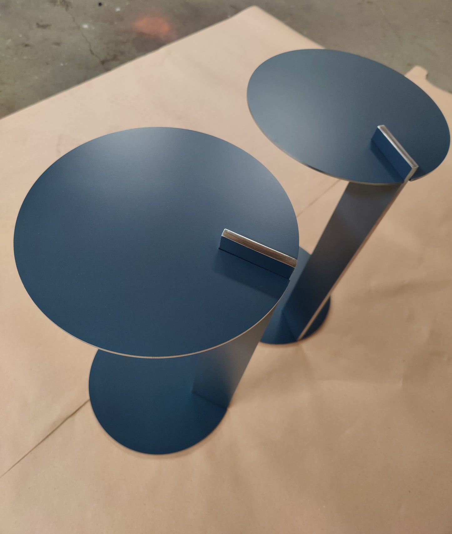 Latch side table