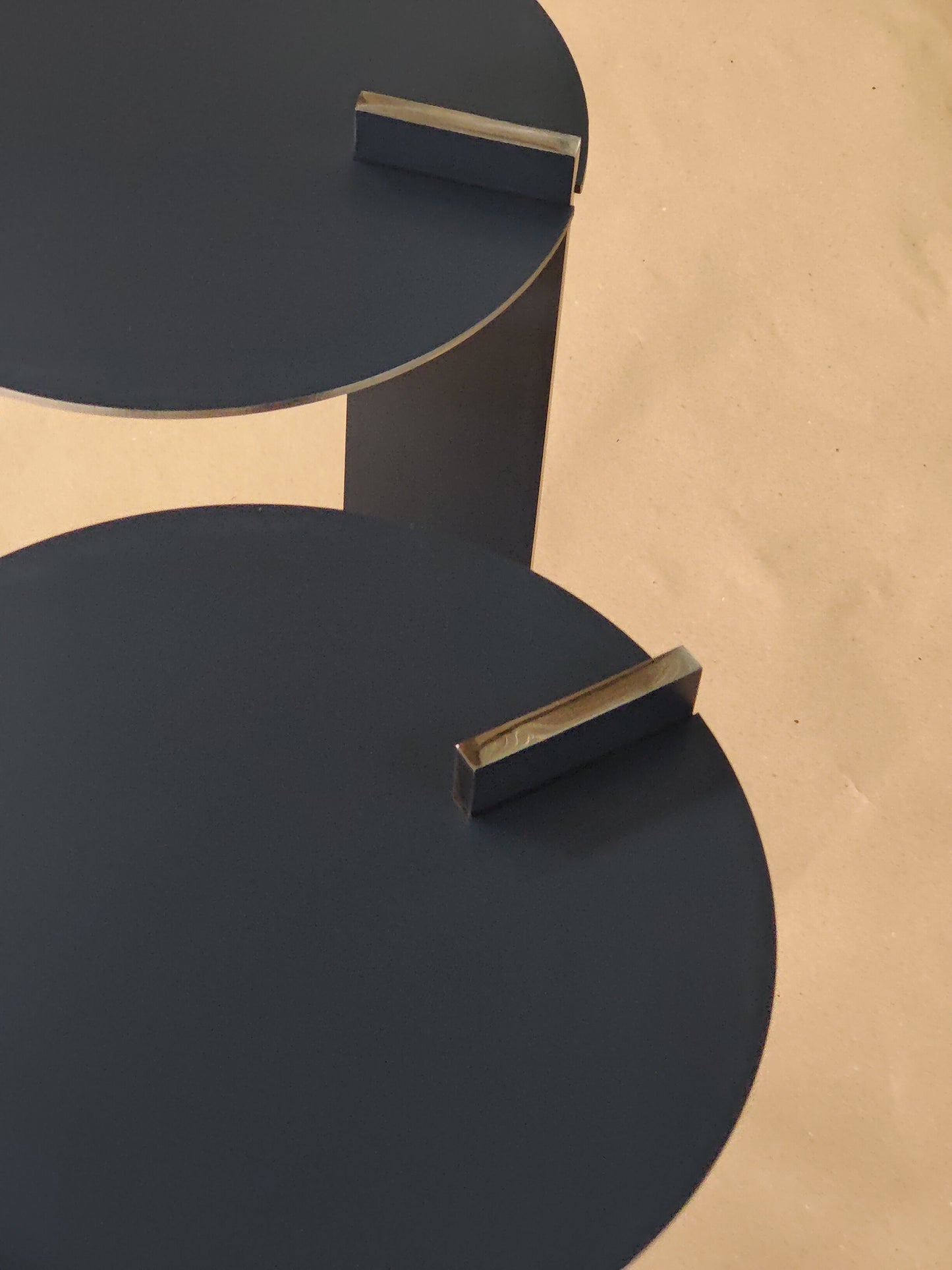 Latch side table